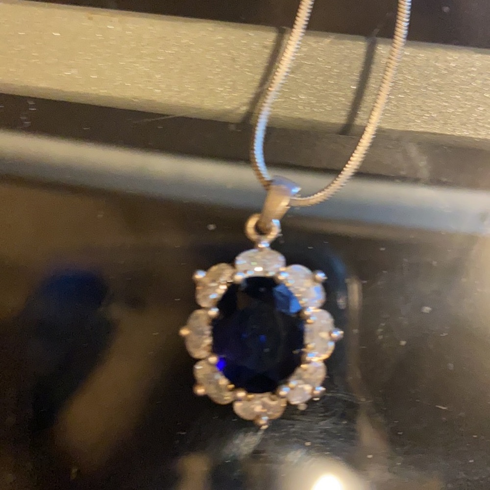 Chain - Picture 4 of 5